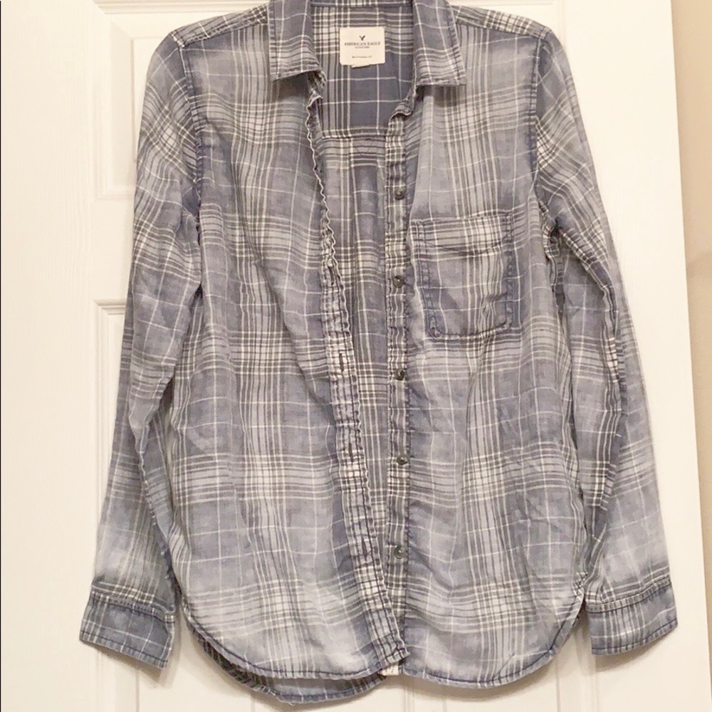 Boyfriend fit button up top/ flannel